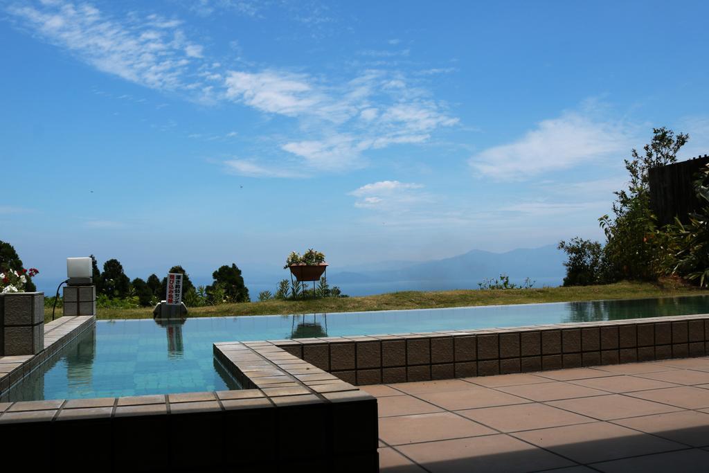 Onsensui Pool & Fufu Rotenburo No Hanareyado Yurian Hotel Ibusuki Exterior photo